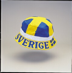 SWEDEN BUCKET HAT